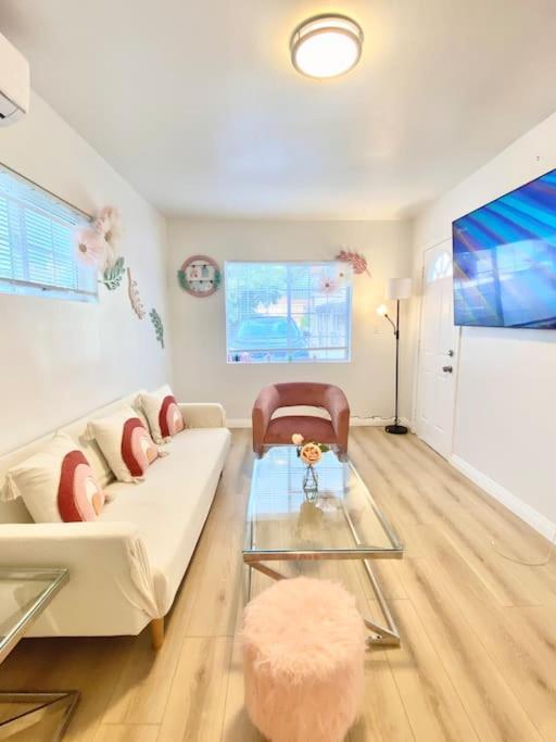 Pink Cozy House 2 Bedrooms Rosemead Luaran gambar